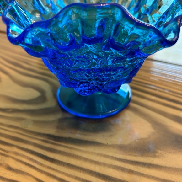 Beautiful Blue Westmorland Ruffled Compote bowl 4” - Picture 2 of 10